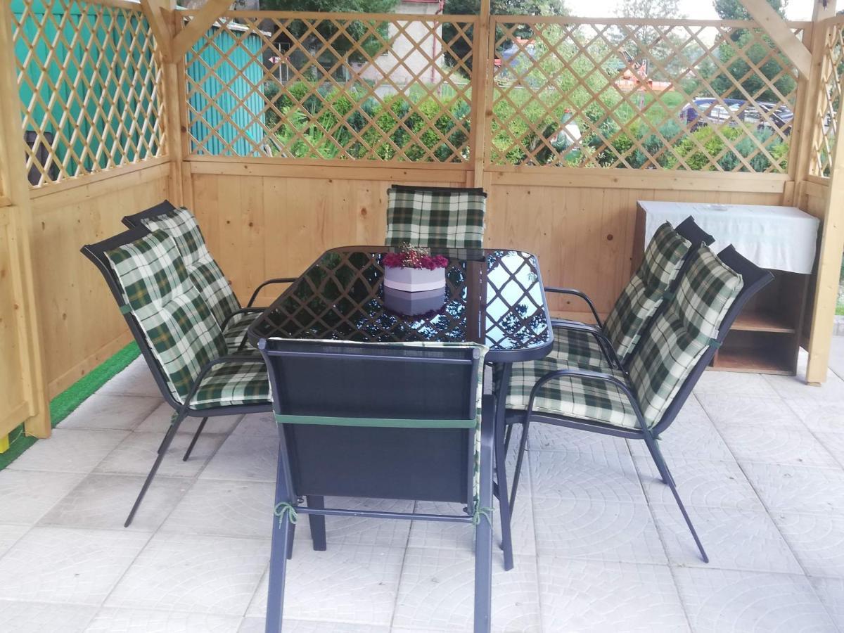 Apartman Petra Kovarska Екстер'єр фото